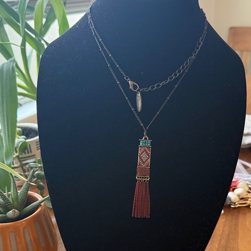 Plunder Red and Green Tassel Necklace